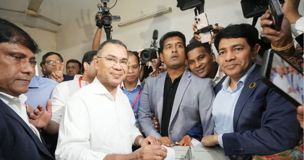 ঢাকা-১৭ : এগিয়ে তারেক রহমান