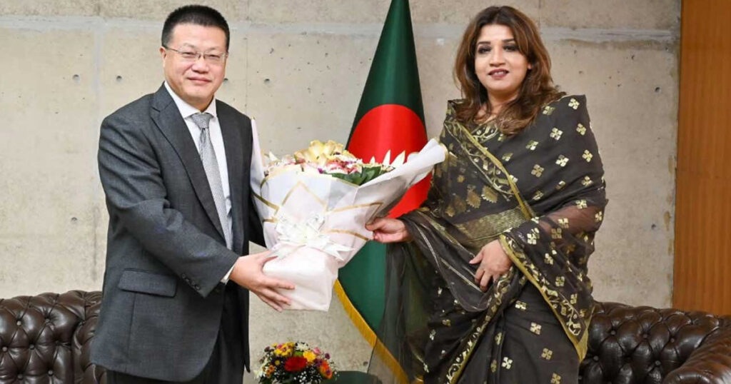 পররাষ্ট্র প্রতিমন্ত্রীর সঙ্গে চী‌না রাষ্ট্রদূতের সাক্ষাৎ