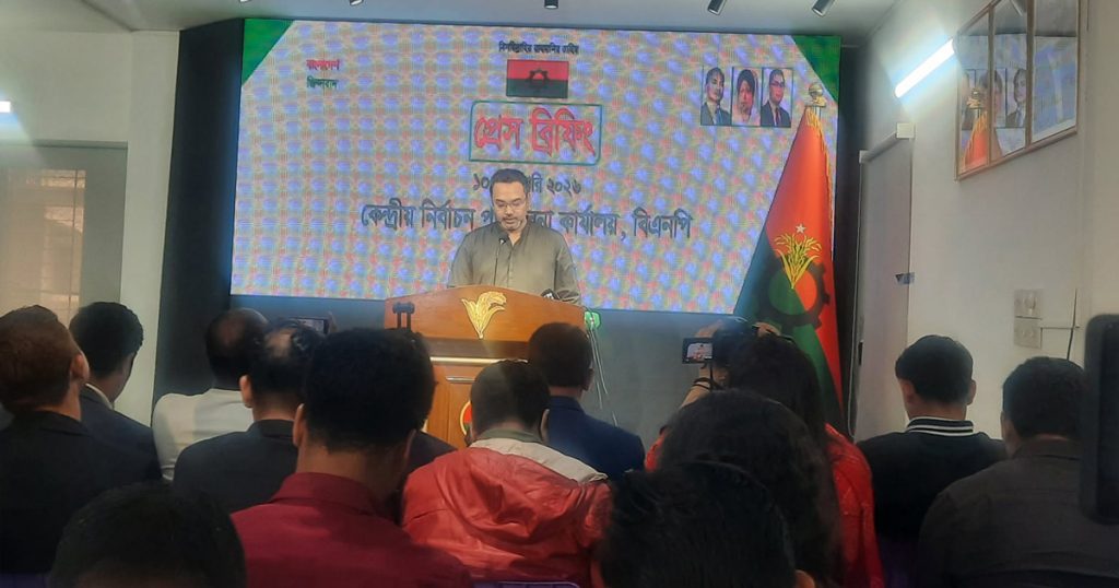 নিশ্চিত পরাজয় জেনে টাকা দিয়ে ভোট কেনার চেষ্টা জামায়াতের: মাহদী আমিন নিশ্চিত পরাজয় জেনে টাকা দিয়ে ভোট কেনার চেষ্টা জামায়াতের: মাহদী আমিন