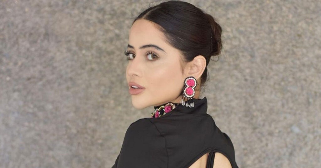 কেকের পোশাক পরে কটাক্ষের শিকার উরফি