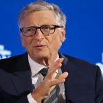 ক্ষমা চাইলেন বিল গেটস