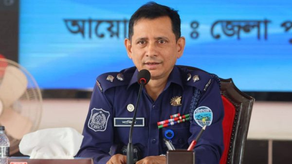 আমরা কারও প্রতিপক্ষ নই, আমরা আইনের পক্ষে: চট্টগ্রাম এসপি