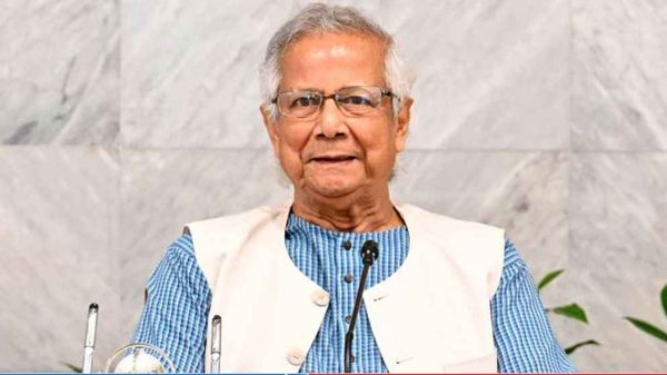 জাতির প্রতি কৃতজ্ঞতা জানিয়ে প্রধান উপদেষ্টার বিবৃতি