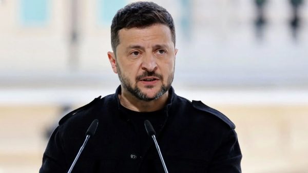 রাশিয়ার সাথে যুদ্ধে এ পর্যন্ত ৫৫ হাজার ইউক্রেনীয় সেনা নিহত: জেলেনস্কি