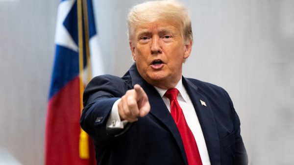 যুক্তরাষ্ট্র বিশ্বের সবচেয়ে শক্তিশালী দেশ: ট্রাম্প