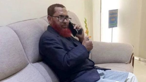 ঠাকুরগাঁও জেলা জামায়াতের আমির বিপুল পরিমাণ টাকাসহ আটক