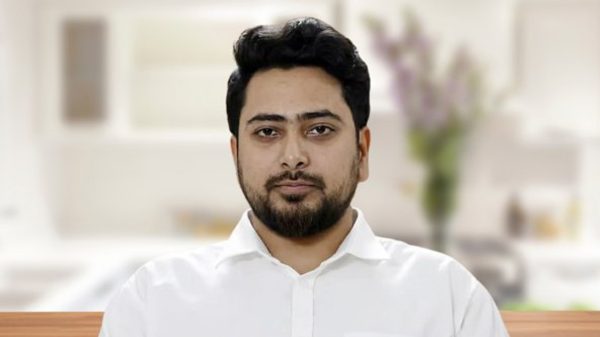 ঢাকা-১১ আসনে বিজয়ী নাহিদ ইসলাম