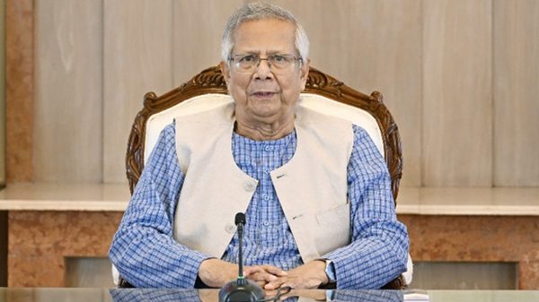 প্রধান উপদেষ্টার সঙ্গে আইআরআই-এর নির্বাচন পর্যবেক্ষক দলের সাক্ষাৎ