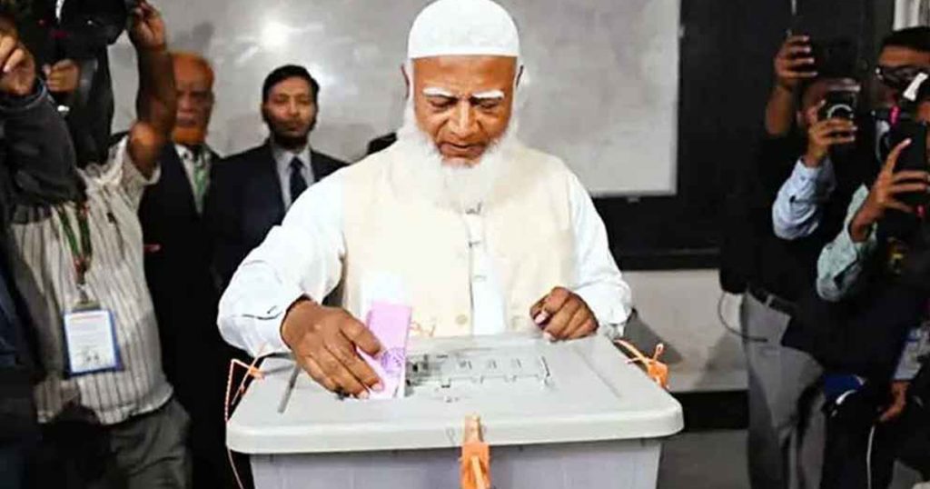 ভোট দিলেন জামায়াত আমির