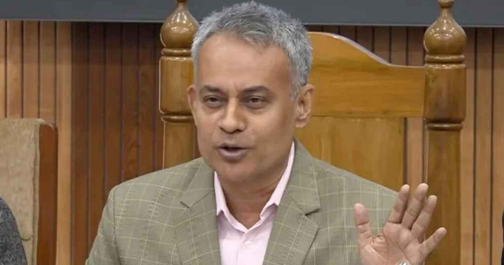 ঈদে ভাড়া বাড়ালে কঠোর ব্যবস্থা নেওয়া হবে: সড়কমন্ত্রী