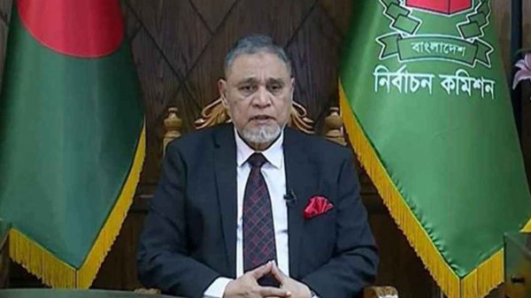 সন্ধ্যায় জাতির উদ্দেশে ভাষণ দেবেন সিইসি