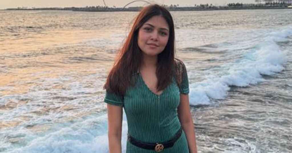 সবাইকে মানবিক হওয়ার বার্তা দিলেন পিয়া সবাইকে মানবিক হওয়ার বার্তা দিলেন পিয়া