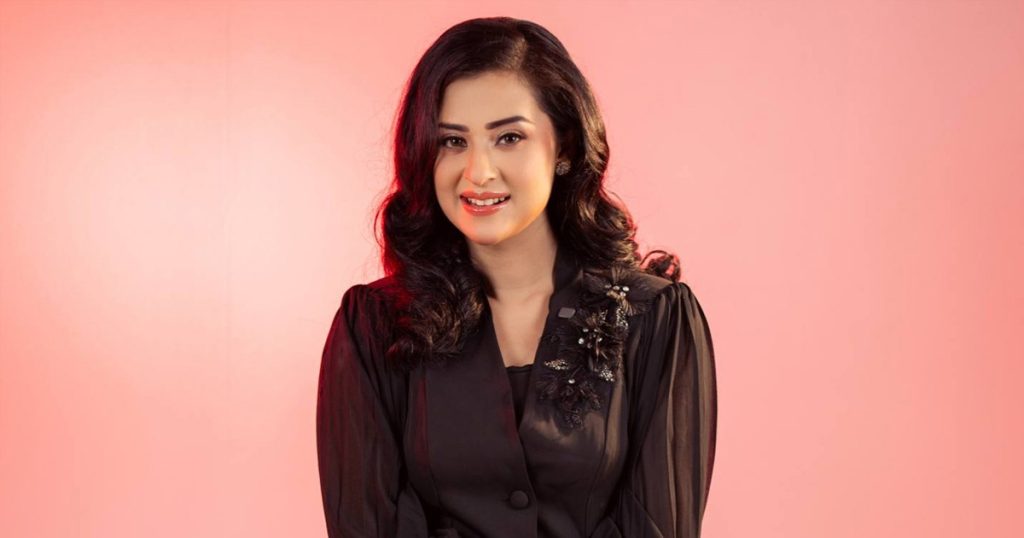 স্পর্শকাতর বিষয়ে কথা বলা ঠিক হবে না: বুবলী