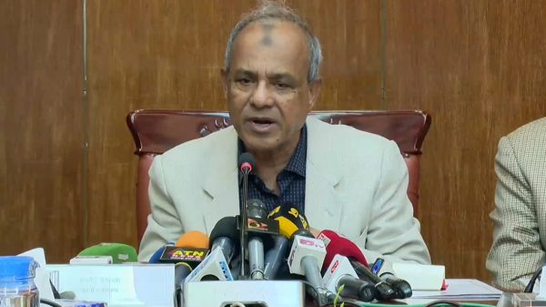 নির্বাচনের আগে-পরে ৭ দিন আইনশৃঙ্খলা বাহিনী বিশেষ দায়িত্ব পালন করবেন: স্বরাষ্ট্র উপদেষ্টা