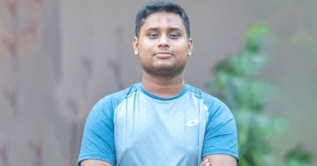 হাসনাত আব্দুল্লাহকে বেসরকারিভাবে বিজয়ী ঘোষণা
