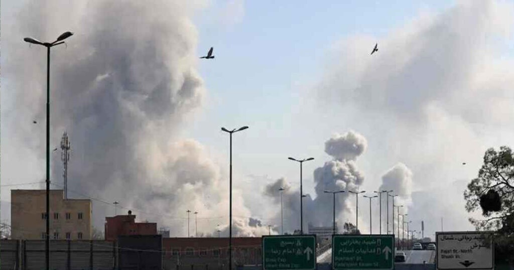 ঈদের দিনেও ইরানের একাধিক শহরে মুহুর্মুহু বিস্ফোরণ