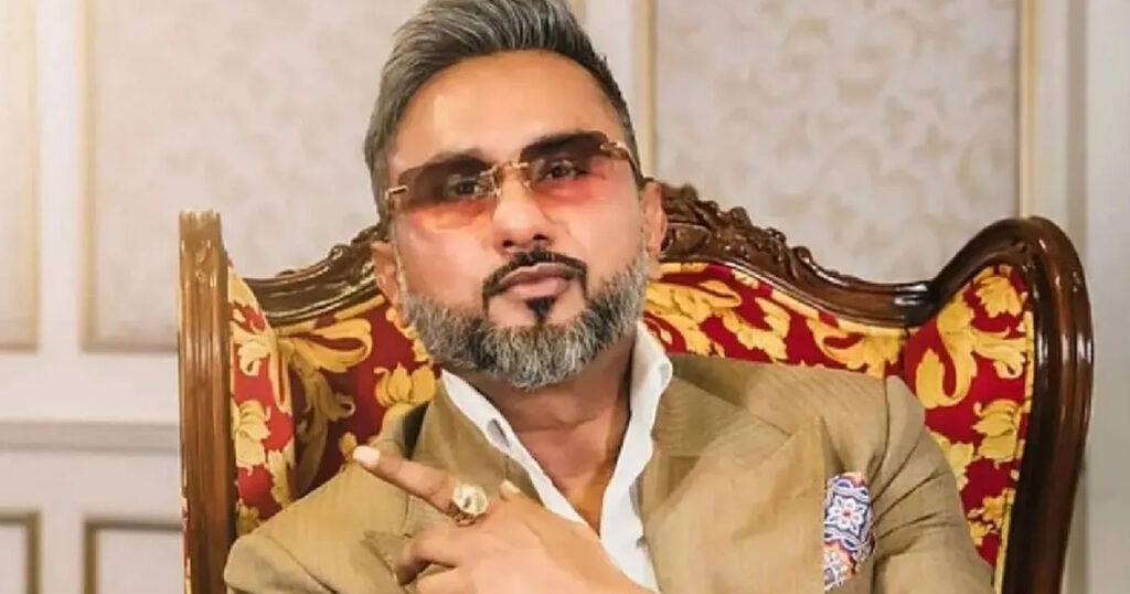 কনসার্টে গান থামাতে বাধ্য হলেন হানি সিং