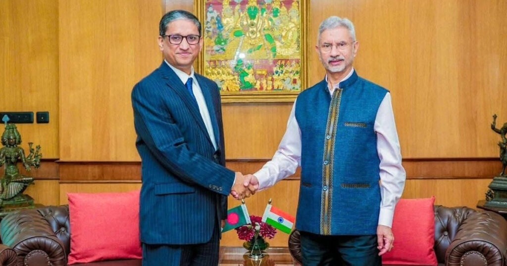 জয়শঙ্করের সঙ্গে হাইকমিশনার রিয়াজ হামিদুল্লাহর সাক্ষাৎ জয়শঙ্করের সঙ্গে হাইকমিশনার রিয়াজ হামিদুল্লাহর সাক্ষাৎ