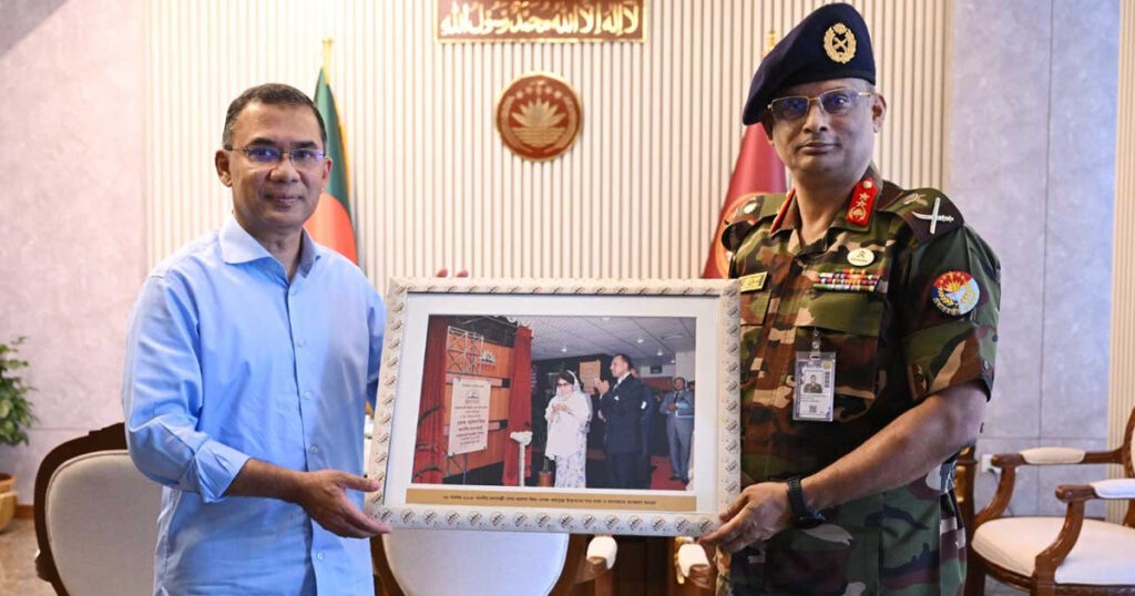 প্রধানমন্ত্রীর সঙ্গে বেপজা নির্বাহী চেয়ারম্যানের সৌজন্য সাক্ষাৎ