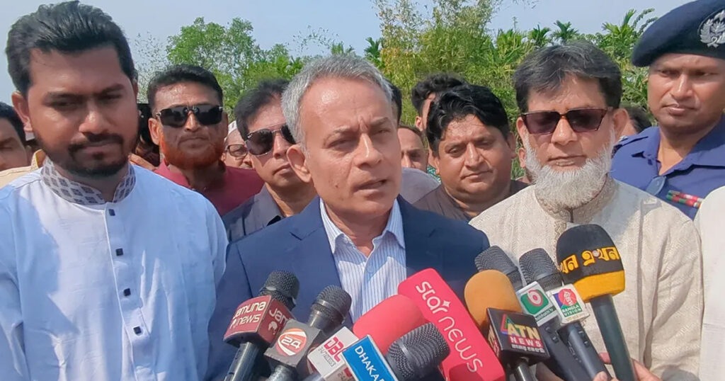 ঈদযাত্রায় গণপরিবহনকে পর্যাপ্ত তেল দেওয়া হচ্ছে: সড়ক পরিবহন ও সেতু মন্ত্রী