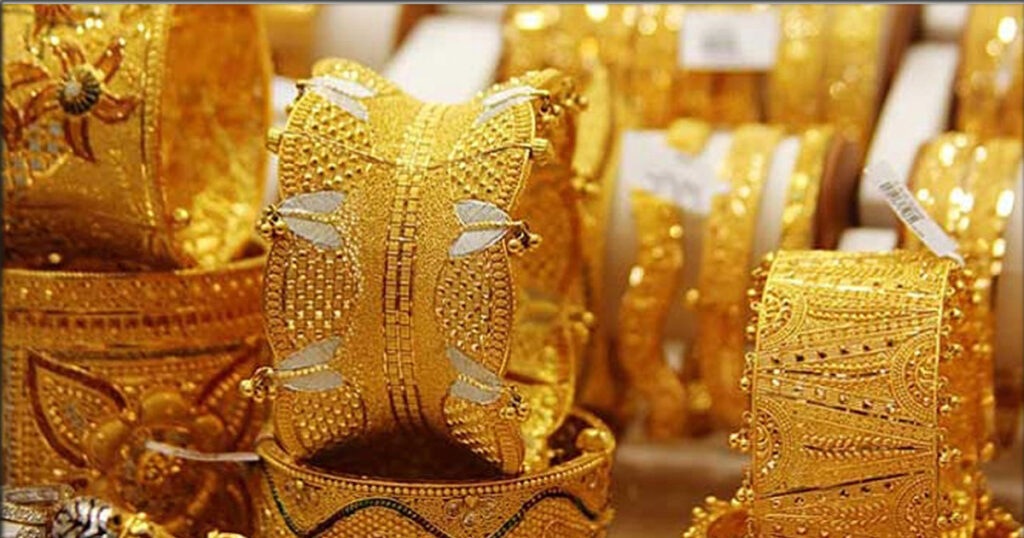 স্বর্ণের দাম বেড়ে ২ লাখ ৭০ হাজার ছাড়াল