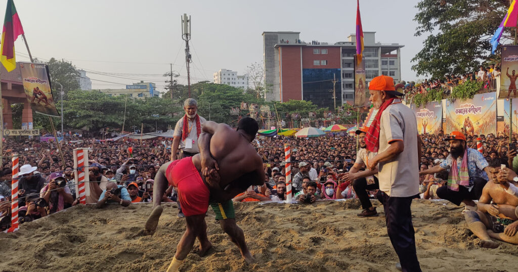 জব্বারের বলীখেলায় আবারও চ্যাম্পিয়ন বাঘা শরীফ