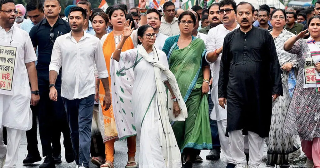 পশ্চিমবঙ্গে কাল দ্বিতীয় ধাপের ভোটগ্রহণ, বাংলাদেশ সীমান্তে কড়াকড়ি