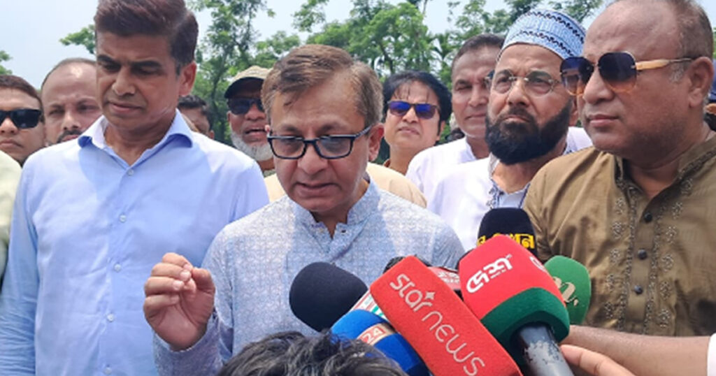 জ্বালানি তেল আমদানিতে অতিরিক্ত ব্যয়ের প্রভাব ভোক্তা পর্যায়ে পড়বে না: বাণিজ্যমন্ত্রী