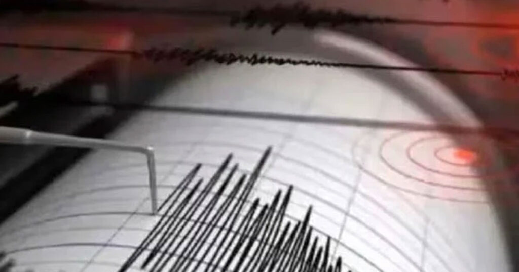 জাপানে ৭ দশমিক ৪ মাত্রার ভূমিকম্প, আঘাত হানতে পারে সুনামি