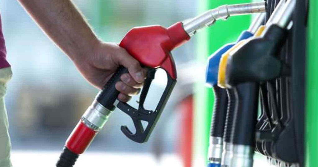 মে মাসে অপরিবর্তিত থাকবে জ্বালানি তেলের দাম