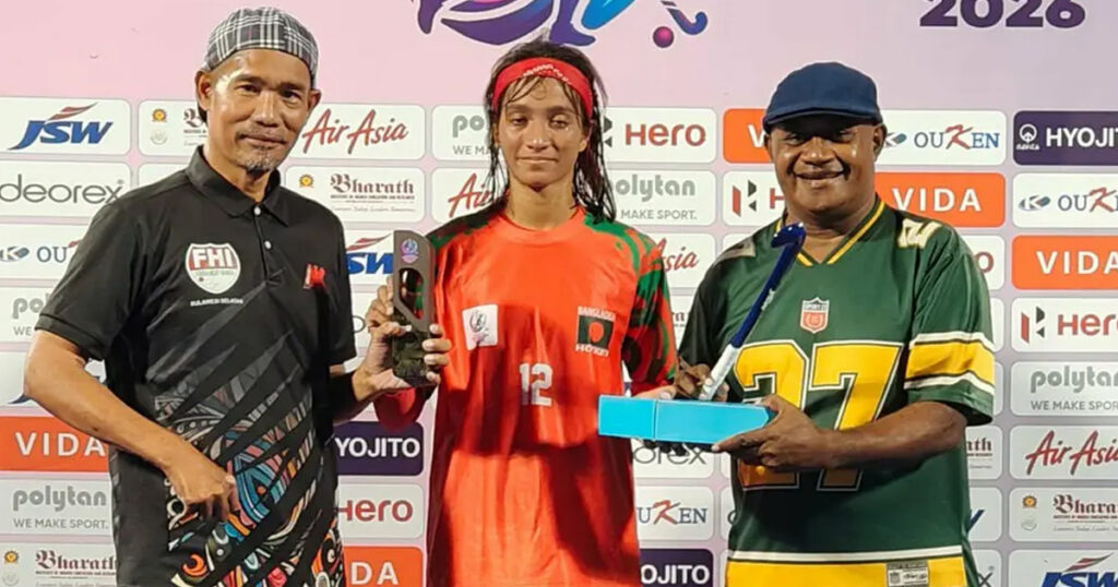 রিয়ার হ্যাটট্রিকে সিঙ্গাপুরকে হারিয়ে ফাইনালে বাংলাদেশ