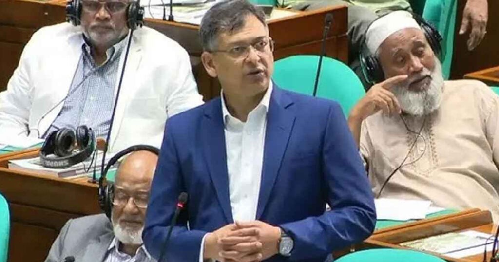 সংবিধান সংশোধনে সংসদে বিশেষ কমিটি গঠনের প্রস্তাব স্বরাষ্ট্রমন্ত্রীর