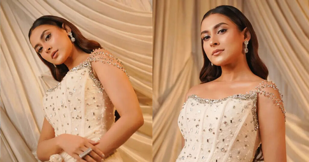 সাদা গাউনে গ্ল্যামারাস মেহজাবীন