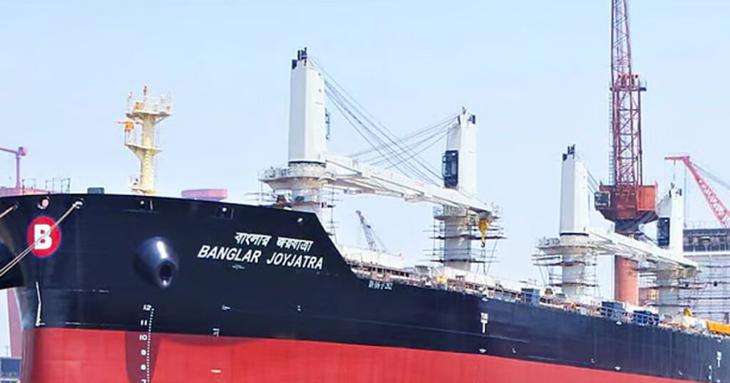 হরমুজ প্রণালি পার হতে যাত্রা শুরু বাংলাদেশি জাহাজের হরমুজ প্রণালি পার হতে যাত্রা শুরু বাংলাদেশি জাহাজের