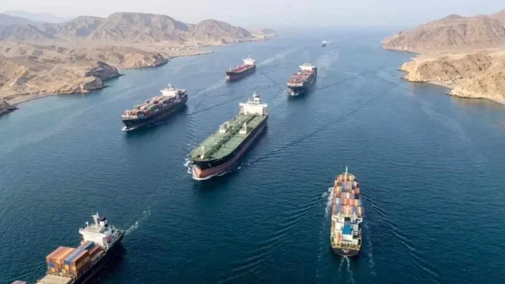 হরমুজে প্রণালীতে জাহাজ চলাচল নিয়ে ইরানের নতুন প্রস্তাব