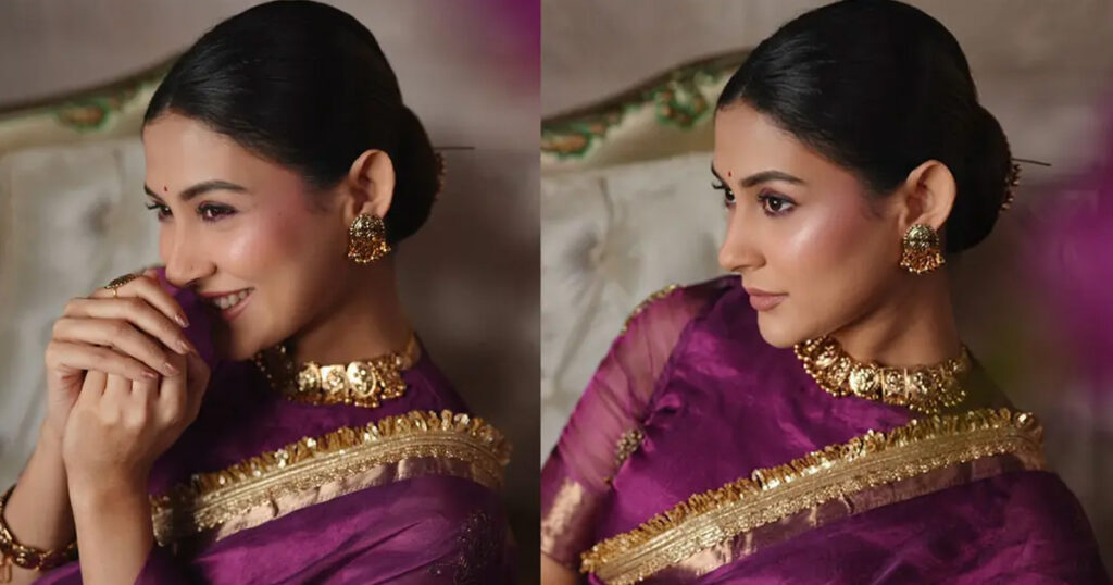 বেগুনি শাড়িতে মেহজাবীনের রাজকীয় সাজ