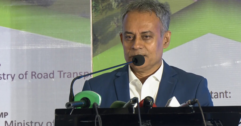 টাকা অপচয় করে মেগা প্রকল্প করতে চায় না সরকার