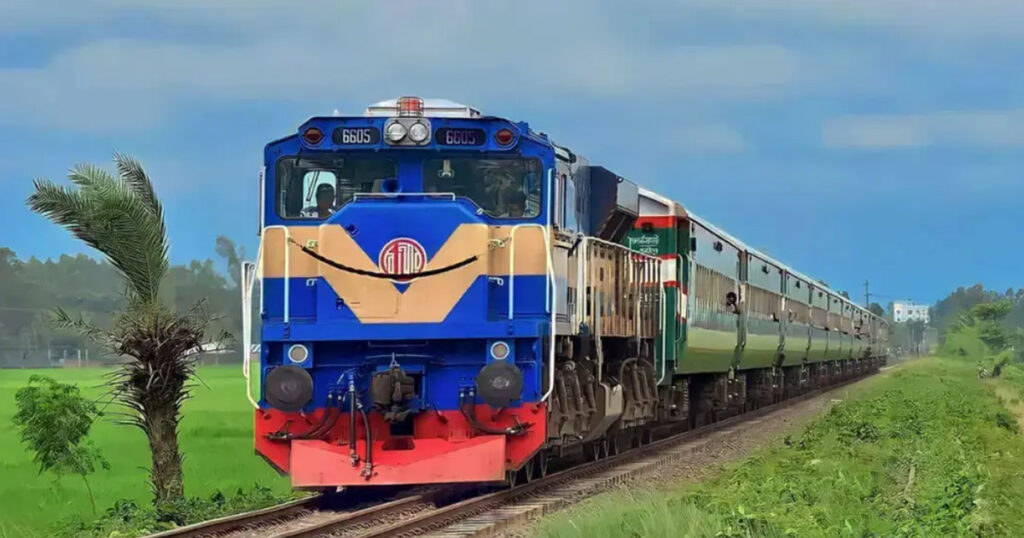 ট্রেনে ঈদ যাত্রার শেষ দিনের টিকিট বিক্রি আজ