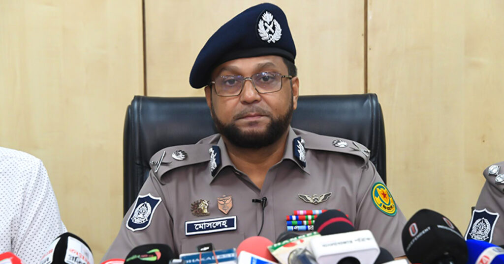 অপরাধীর রাজনৈতিক পরিচয় বিবেচনা করা হবে না: ডিএমপি কমিশনার