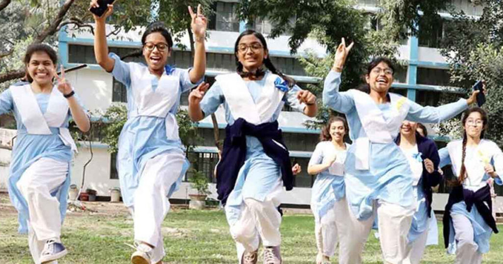 দীর্ঘ ছুটিতে যাচ্ছে শিক্ষাপ্রতিষ্ঠান 