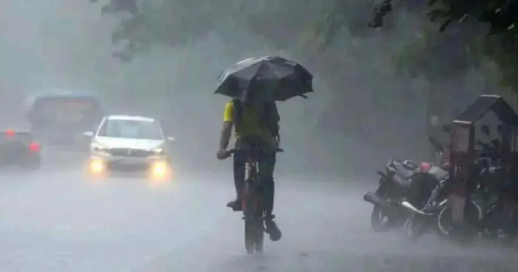 দেশজুড়ে বাড়তে পারে বৃষ্টি, কোথাও হতে পারে ভারী বর্ষণ