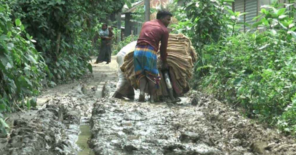 বাংলাদেশের যে গ্রামে বিয়ে করতে চায় না কেউ