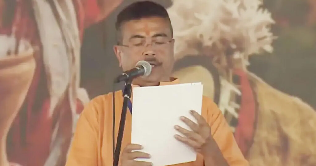 মুখ্যমন্ত্রীর শপথ নিলেন শুভেন্দু অধিকারী