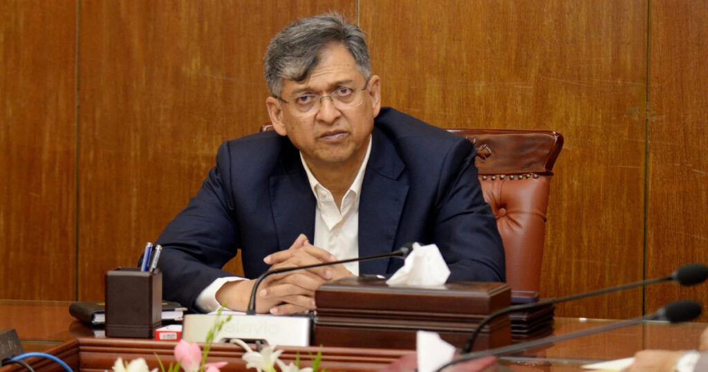স্বরাষ্ট্রমন্ত্রী সালাহউদ্দিন আহমদ