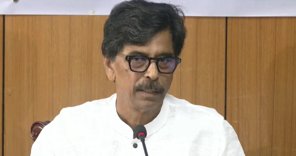 হাওরে ক্ষতিগ্রস্ত কৃষকদের তিন মাস সহায়তা দেবে সরকার