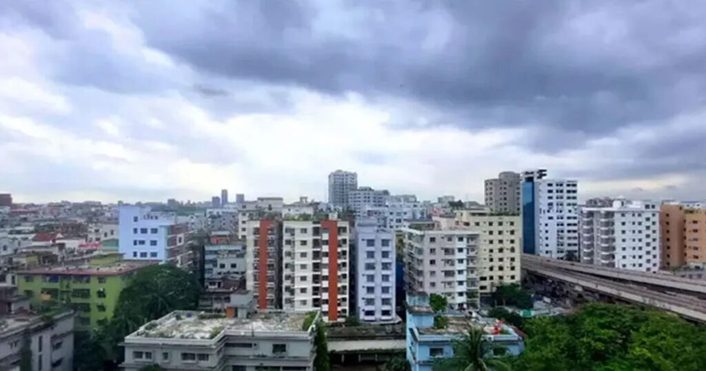 ঢাকায় বৃষ্টির আভাস, তবে গরম থাকবে আগের মতোই