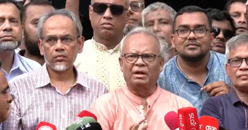 জনগণকে সঙ্গে নিয়ে সন্ত্রাসী কার্যক্রম রুখে দেয়া হবে: রিজভী