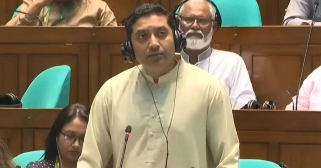 দেশের এইচএসসি সিঙ্গাপুরের ক্লাস সিক্সের সমান সংসদে ববি হাজ্জাজ