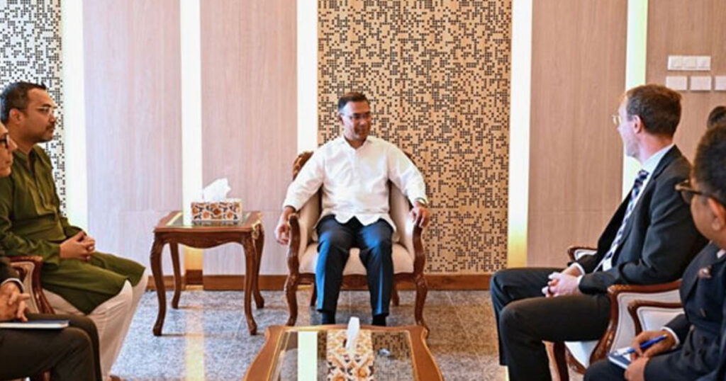 প্রধানমন্ত্রীর সঙ্গে ইউএনডিপি প্রতিনিধি দলের সাক্ষাৎ
