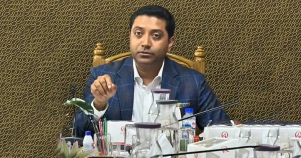 প্রাথমিক শিক্ষা ব্যবস্থায় আমূল পরিবর্তন আসছে: ববি হাজ্জাজ প্রাথমিক শিক্ষা ব্যবস্থায় আমূল পরিবর্তন আসছে ববি হাজ্জাজ